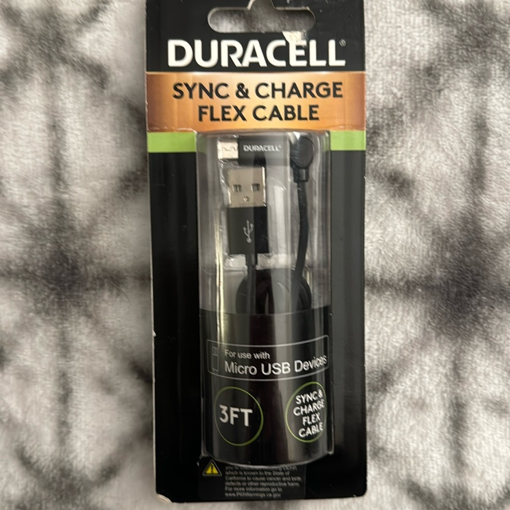 NEW Duracell Sync & Charge Flex Cable - for use with Mocro USB Devices